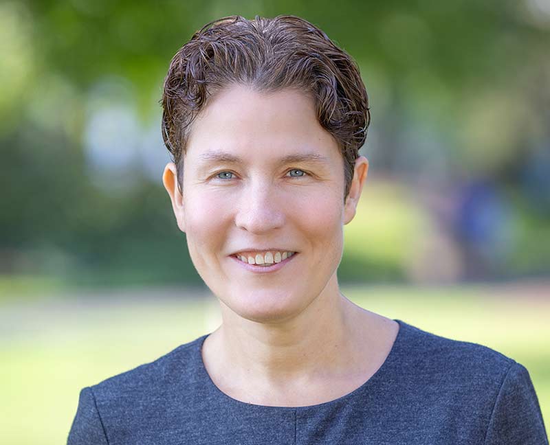 Kari Nicewander